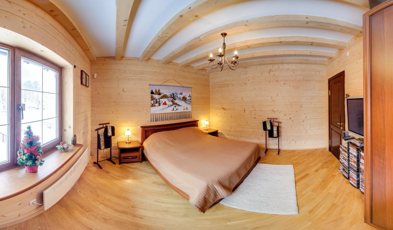Gallery Of Mountains Holiday Home Yasinia Eksteriør bilde