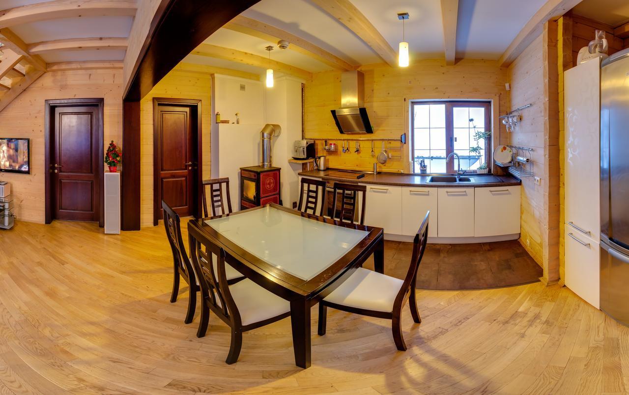 Gallery Of Mountains Holiday Home Yasinia Eksteriør bilde